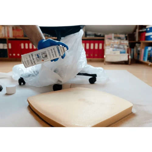 Adhesivo de contacto spray extra fuerte WEICON para goma y metal