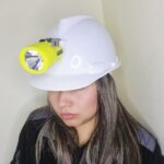 Linterna minera ZEUS 10000 LUX recargable para casco con IP65