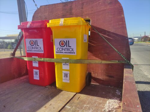 IMG_20260217_092200 Kit antiderrame OilControl Área Limpia 120L y 240L (2 Contenedores)